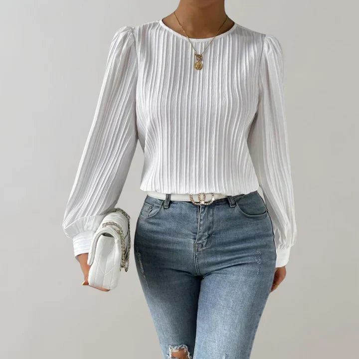 Virginia | Stylish pleated blouse