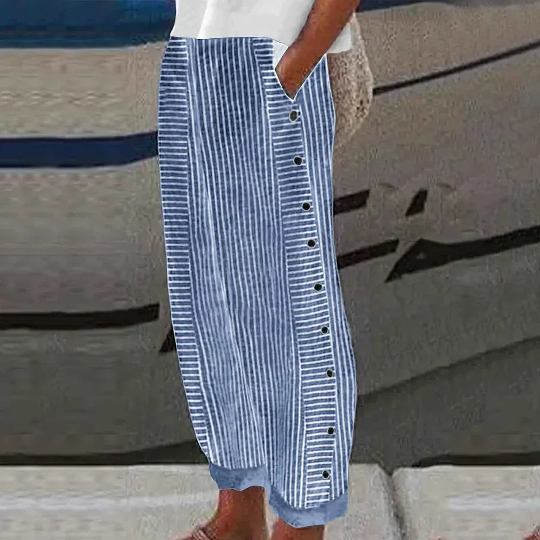 Tormenta | Comfortable summer trousers with striped print