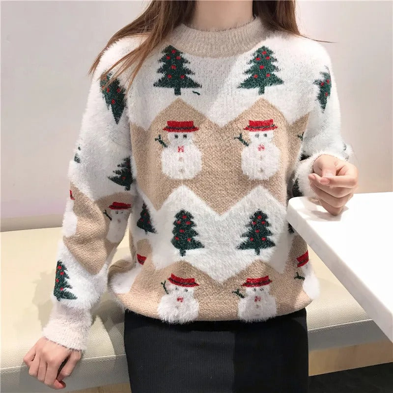 Thea | Christmas sweater with Santa Claus and Christmas tree motifs
