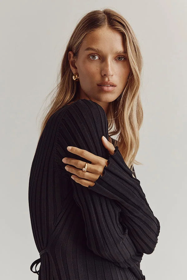 Winifred | Midi Dress With V-Neck And Knitted Sleeves