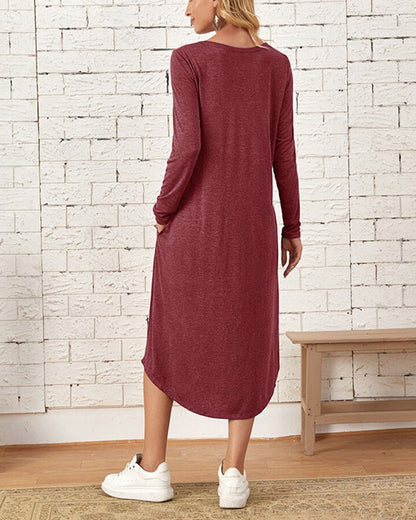 Victoria | Autumn And Long-Sleeved, Loosely Curved Dress
