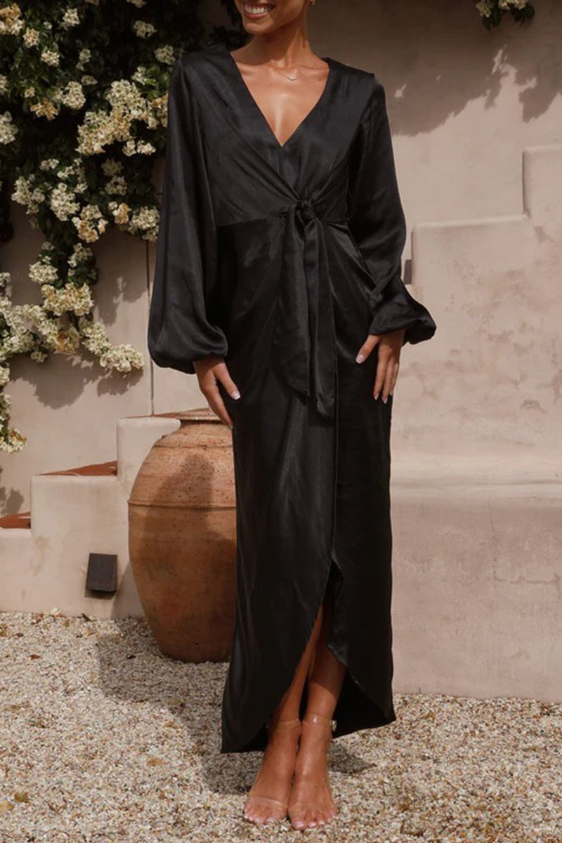 Úrsula | Elegant Long-Sleeved Dress With A V-Neckline And A Tie Waist