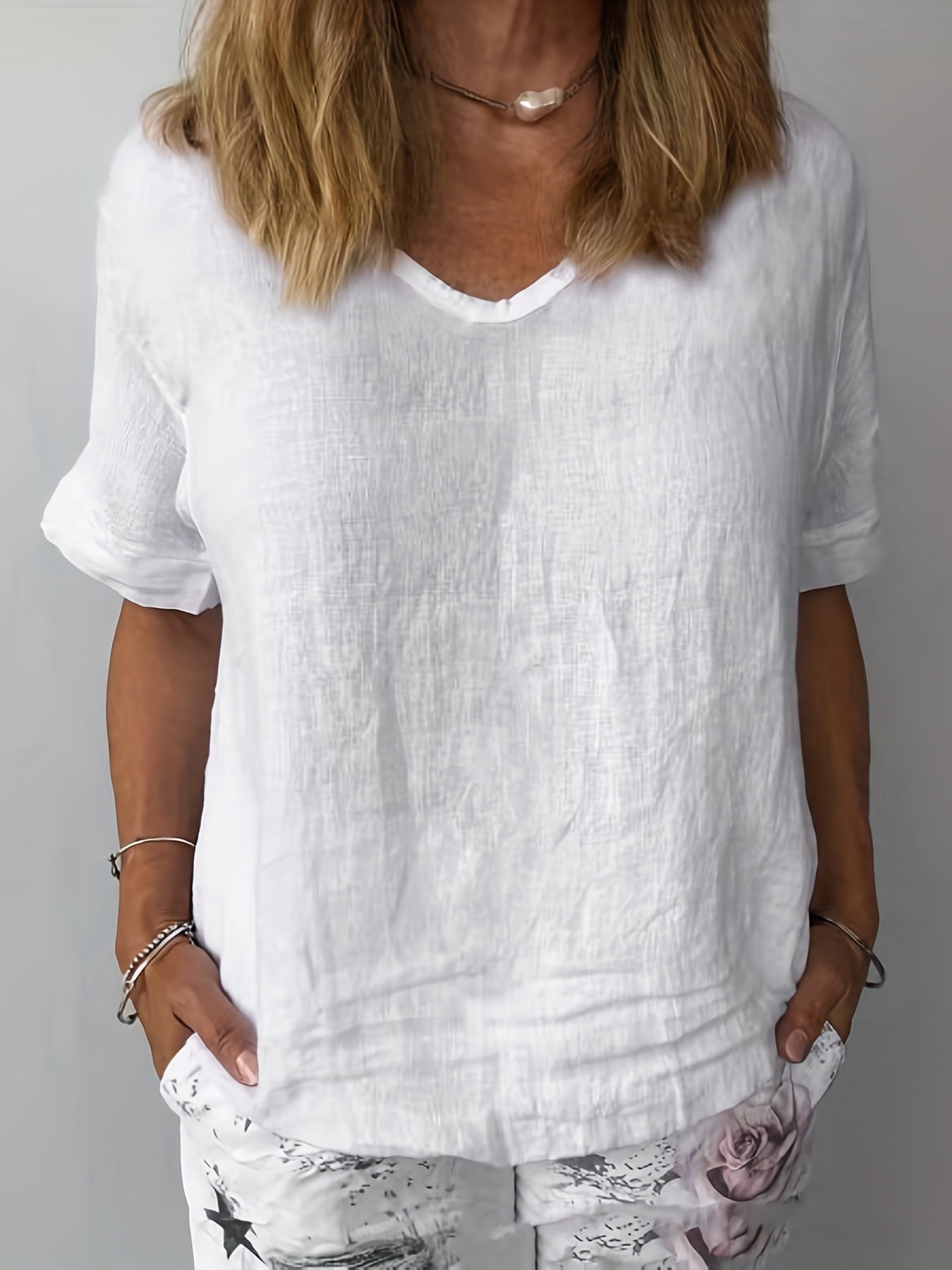 Acacia | Women'S White V-Neck Linen Blouse