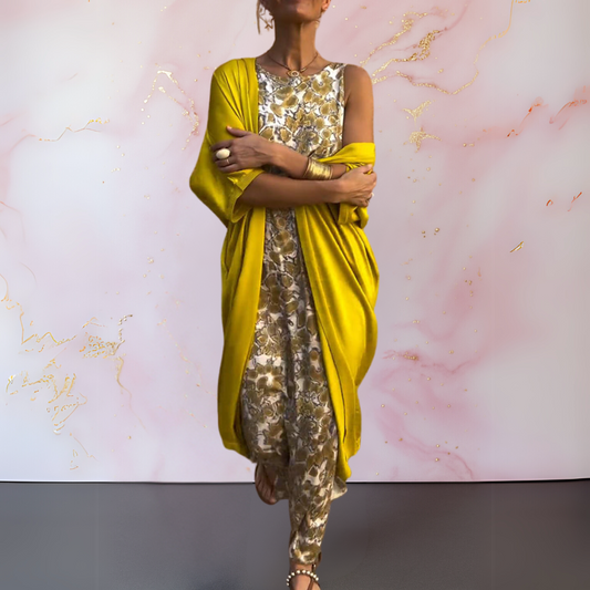 Vía | Elegant Dress with Vest