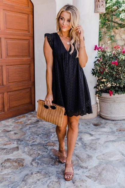 Wanda | Simple and stylish summer dress