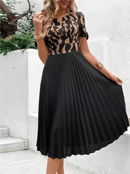 Tirsa | Short-Sleeved Summer Dress With Pleats