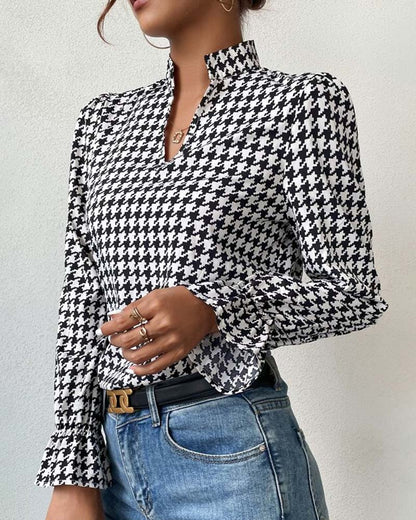 Xenia | Black And White Pattern Blouse