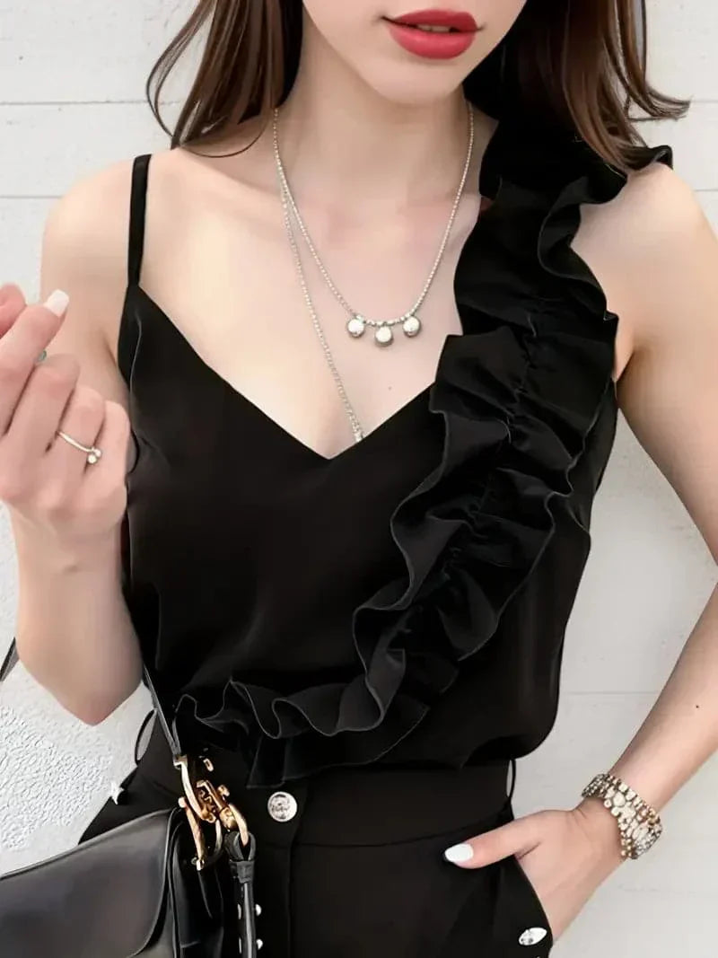 Tina | Elegant Blouse For The Fashion-Conscious Woman