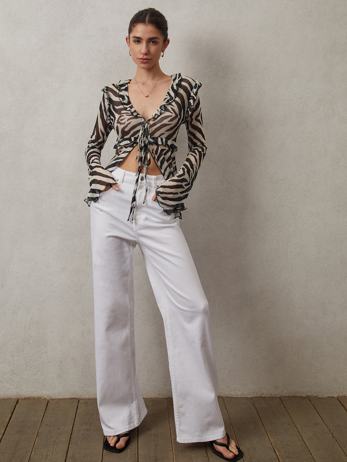 Willow | Ruffle Top With Knot Details