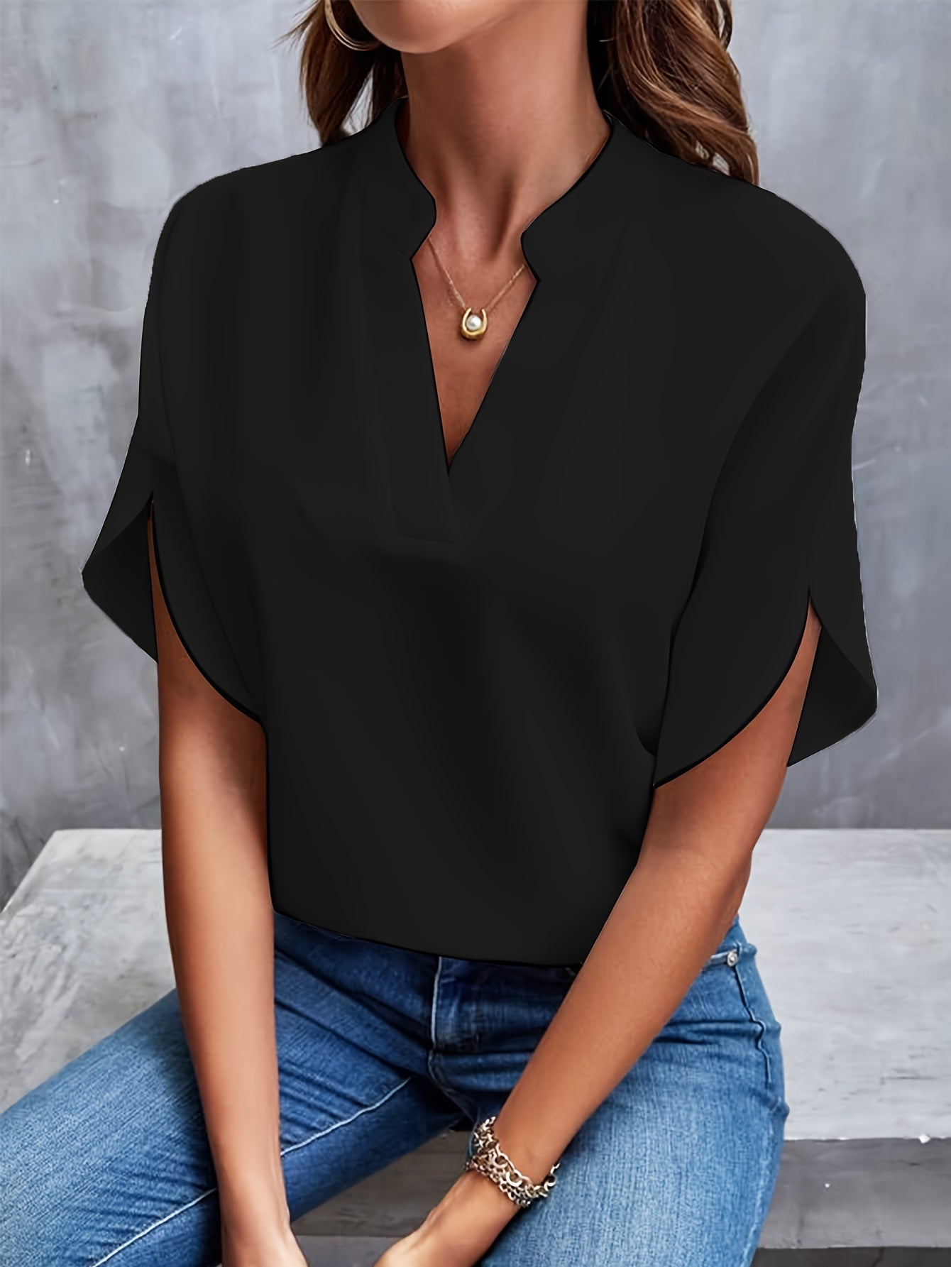 Wilhelmina | Elegant, lightweight blouse for women