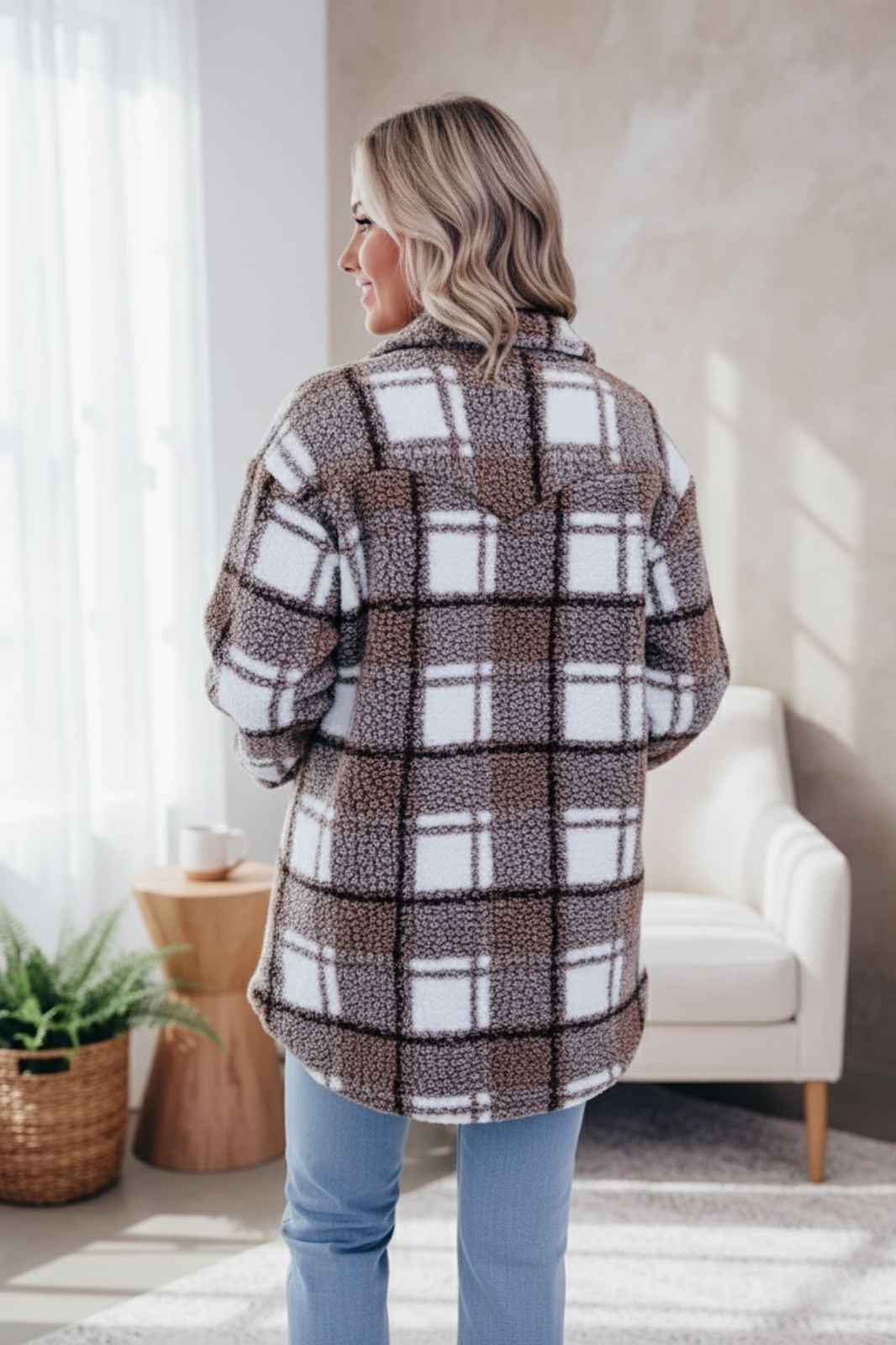 Xena | Elegant, warm and comfortable women's fleece coat