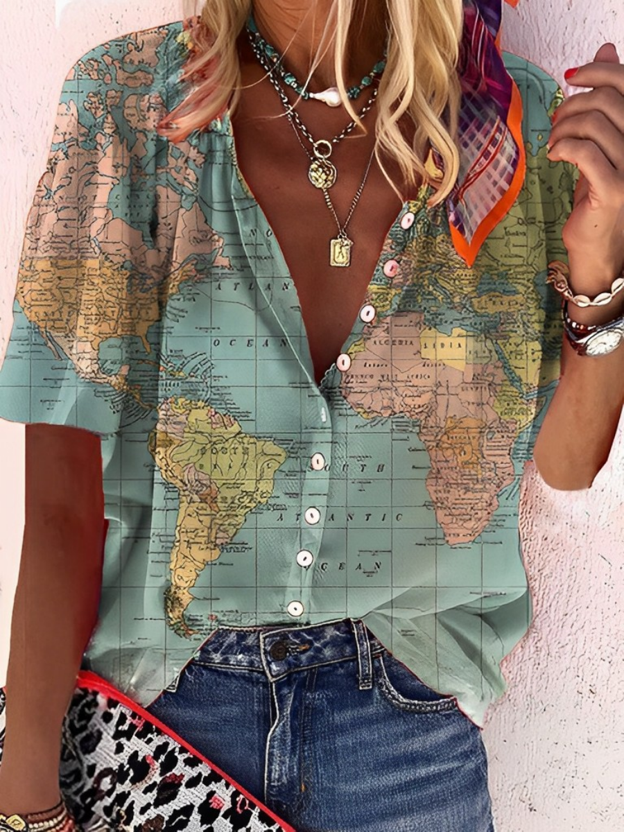 Tiana | Shirt With A Printed World Map