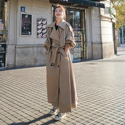 Ursula| Olga ��������� Elegant trench coat with a relaxed fit