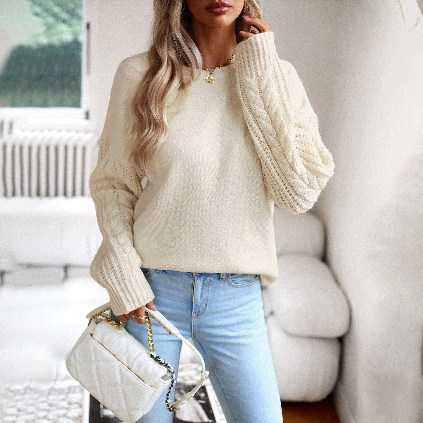 Valeria | Classic and fashionable   sweater