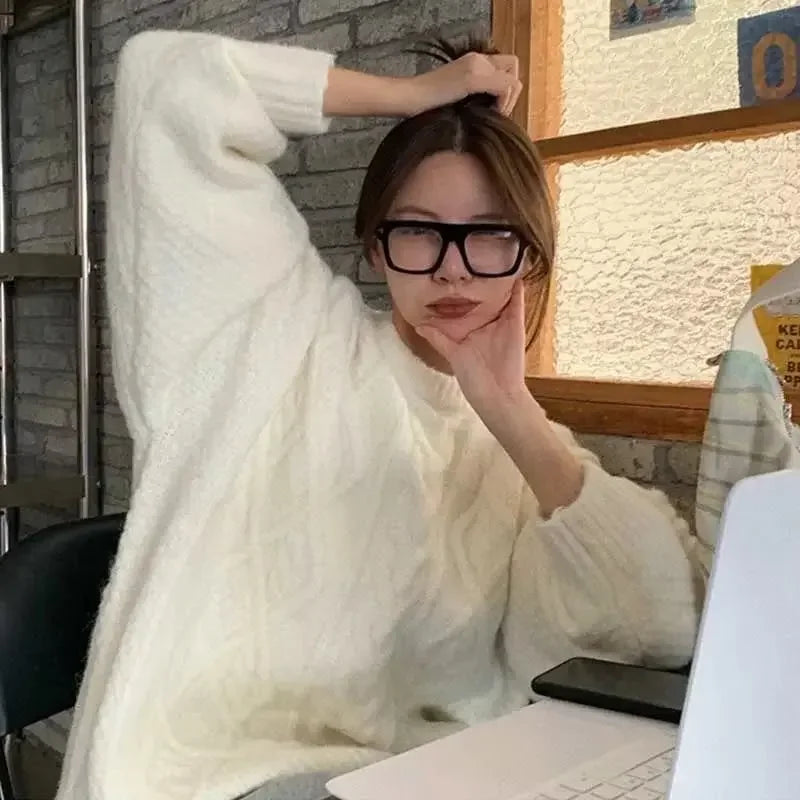 Wanda | Loose-fitting sweater for women