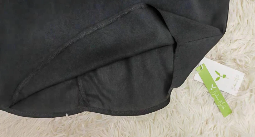 Trinidad | Black Timeless Short Sleeve Top