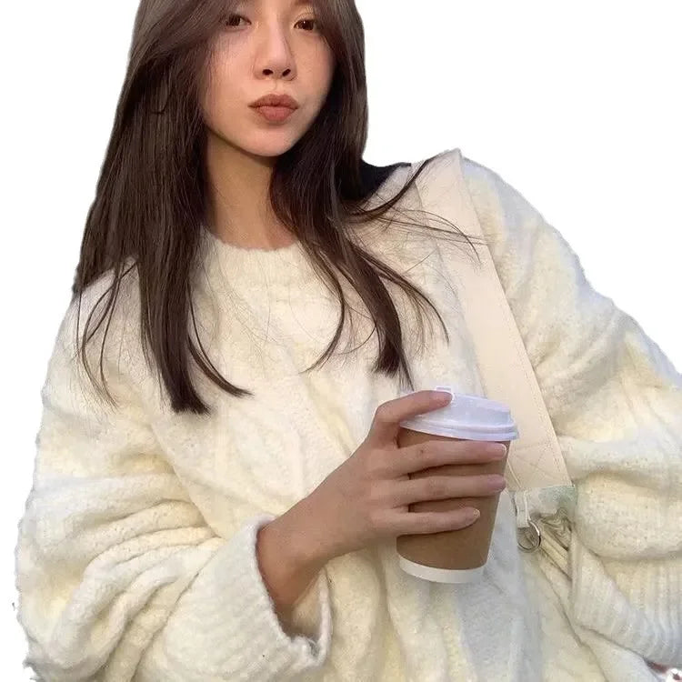 Wanda | Loose-fitting sweater for women