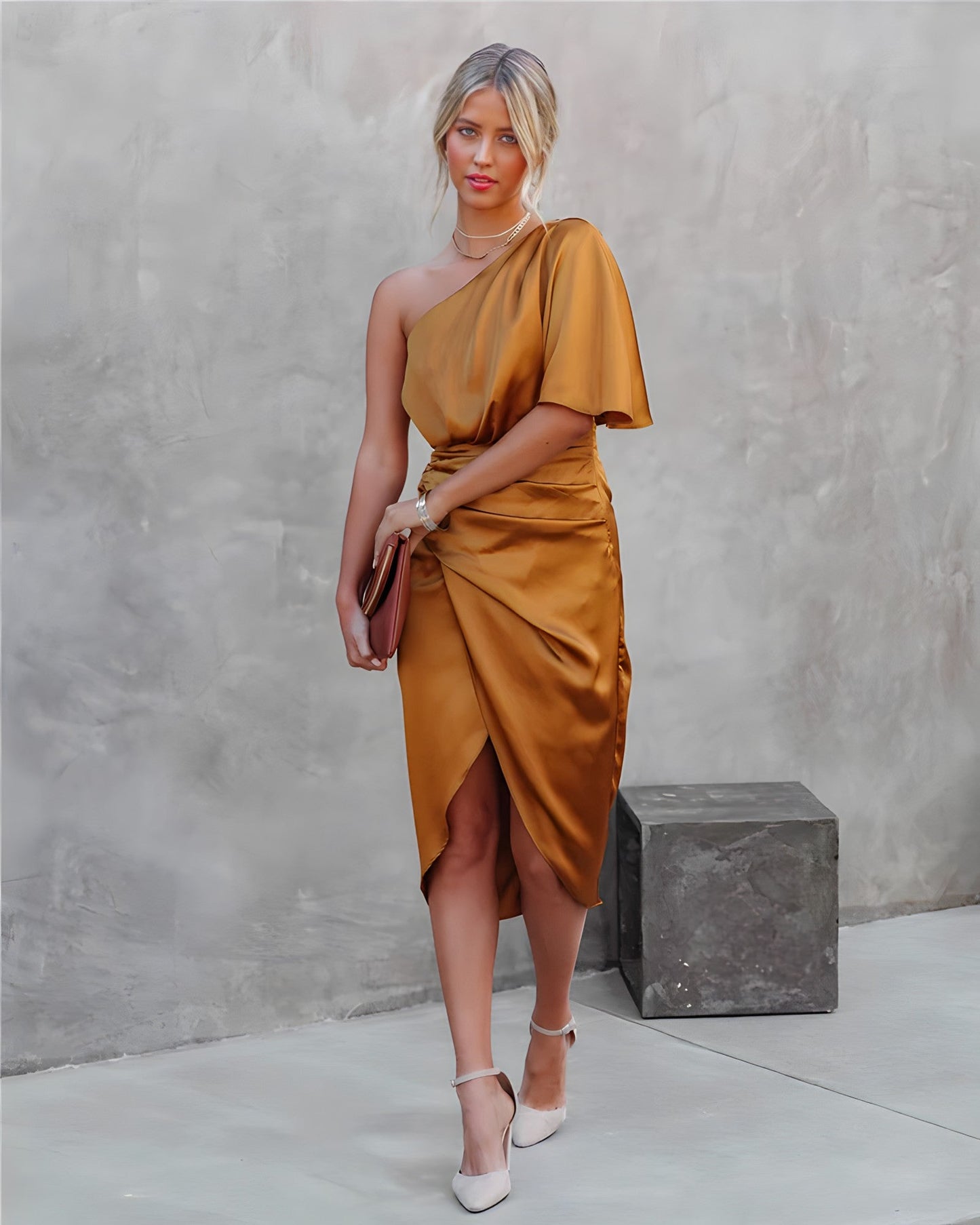 Tilda | Elegant Cocktail Dress With One Shoulder