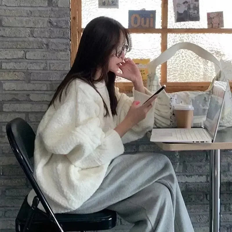 Wanda | Loose-fitting sweater for women