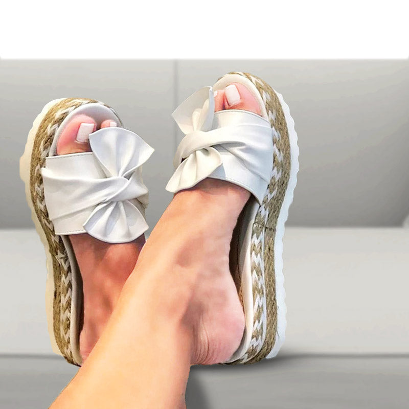 Uma | Butterfly��� Sandals.