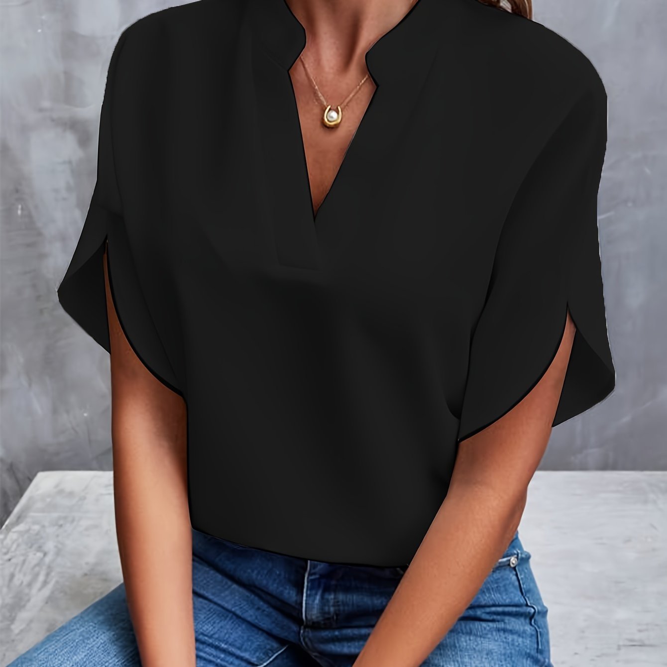 Wilhelmina | Elegant, lightweight blouse for women