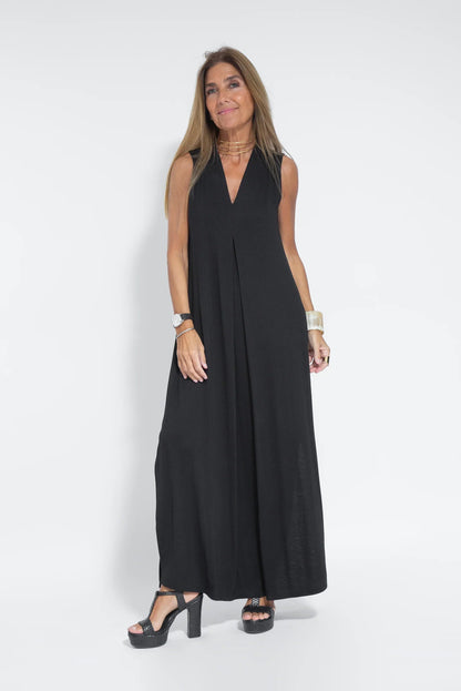 Wanda | Long Dress With V-Neck