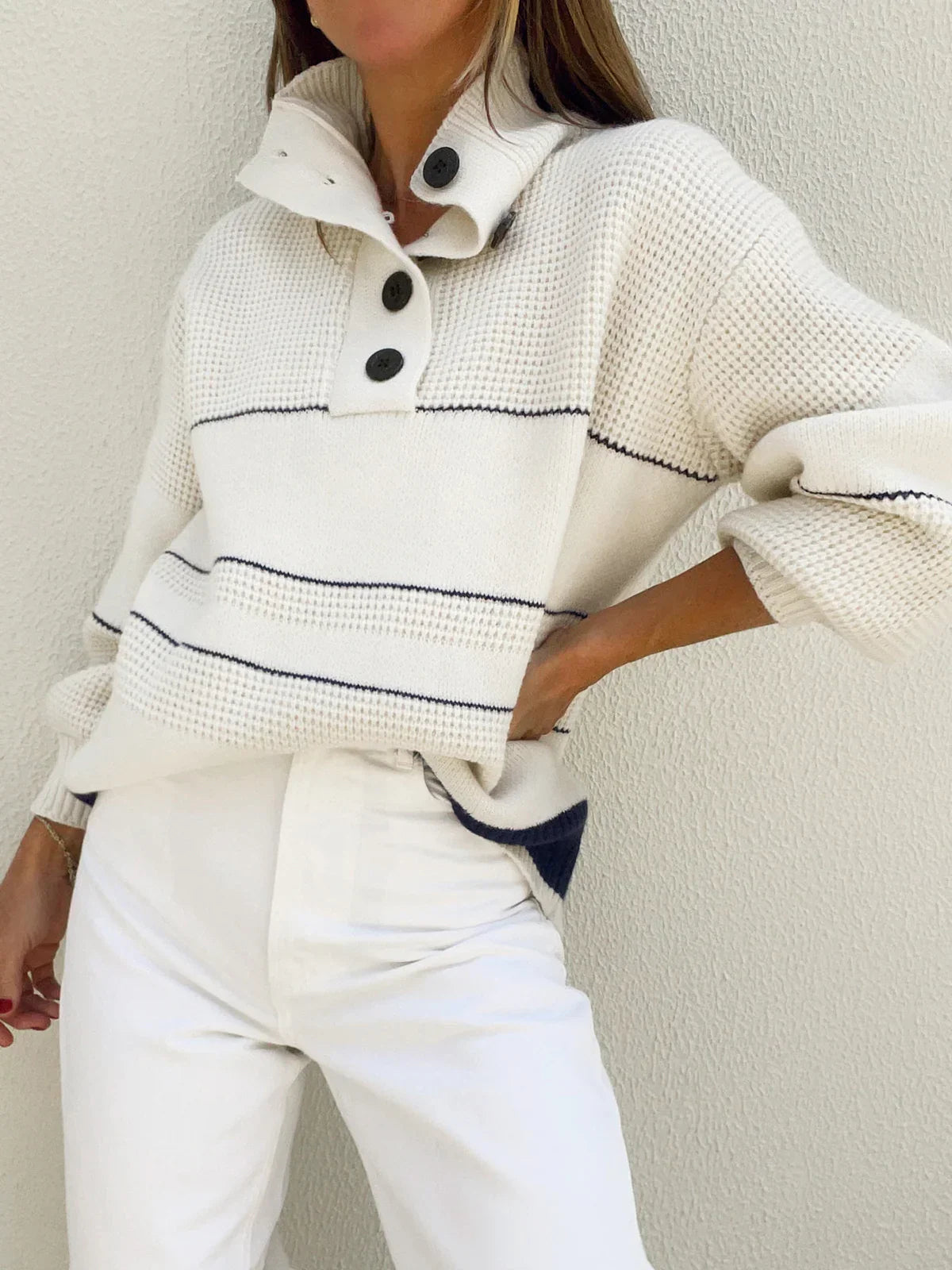 Trixie | Women's knitted sweater with button placket