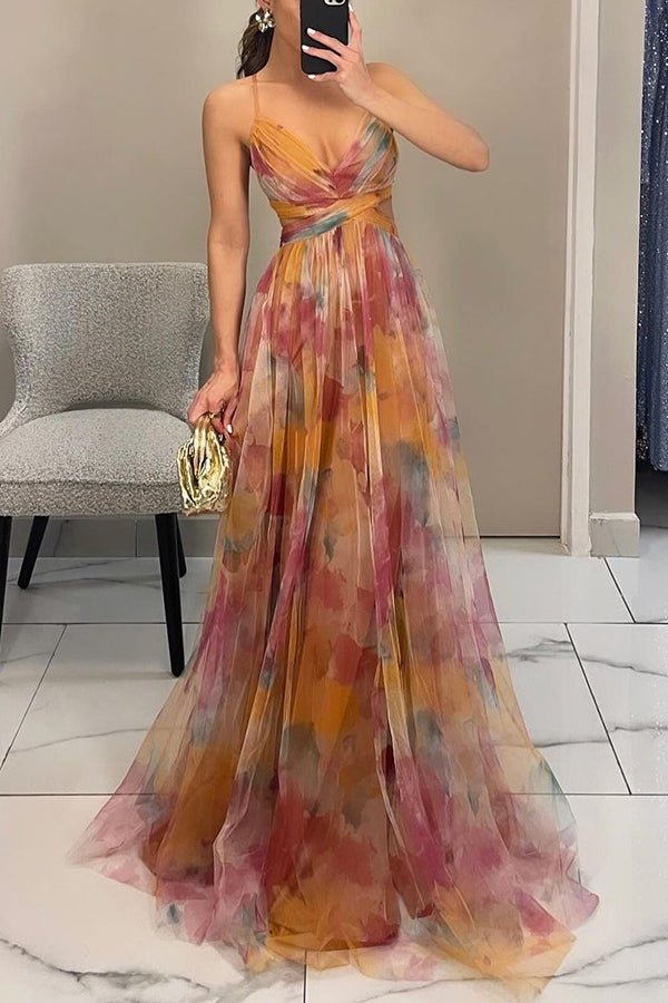 Acacia | Elegant Maxi Dress In An Elegant Floral Print