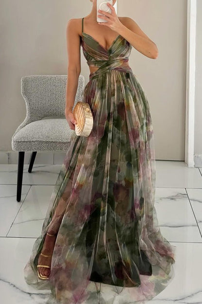 Acacia | Elegant Maxi Dress In An Elegant Floral Print