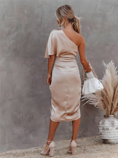 Tilda | Elegant Cocktail Dress With One Shoulder