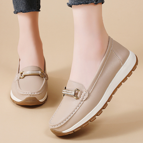 Victoria | Casual and relaxed   shoes