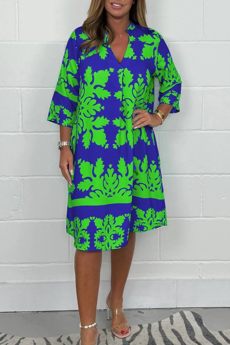 Vanesa | Elegant V-Neck Printed Dress