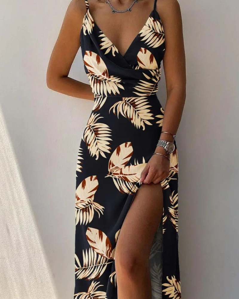 Una | Stylish, Floor-Length Dress With A Flowing Cut